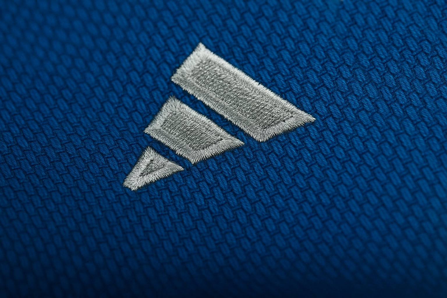 Adidas JU kimono Champion III IJF Regular fit 750g s logotipom, plava