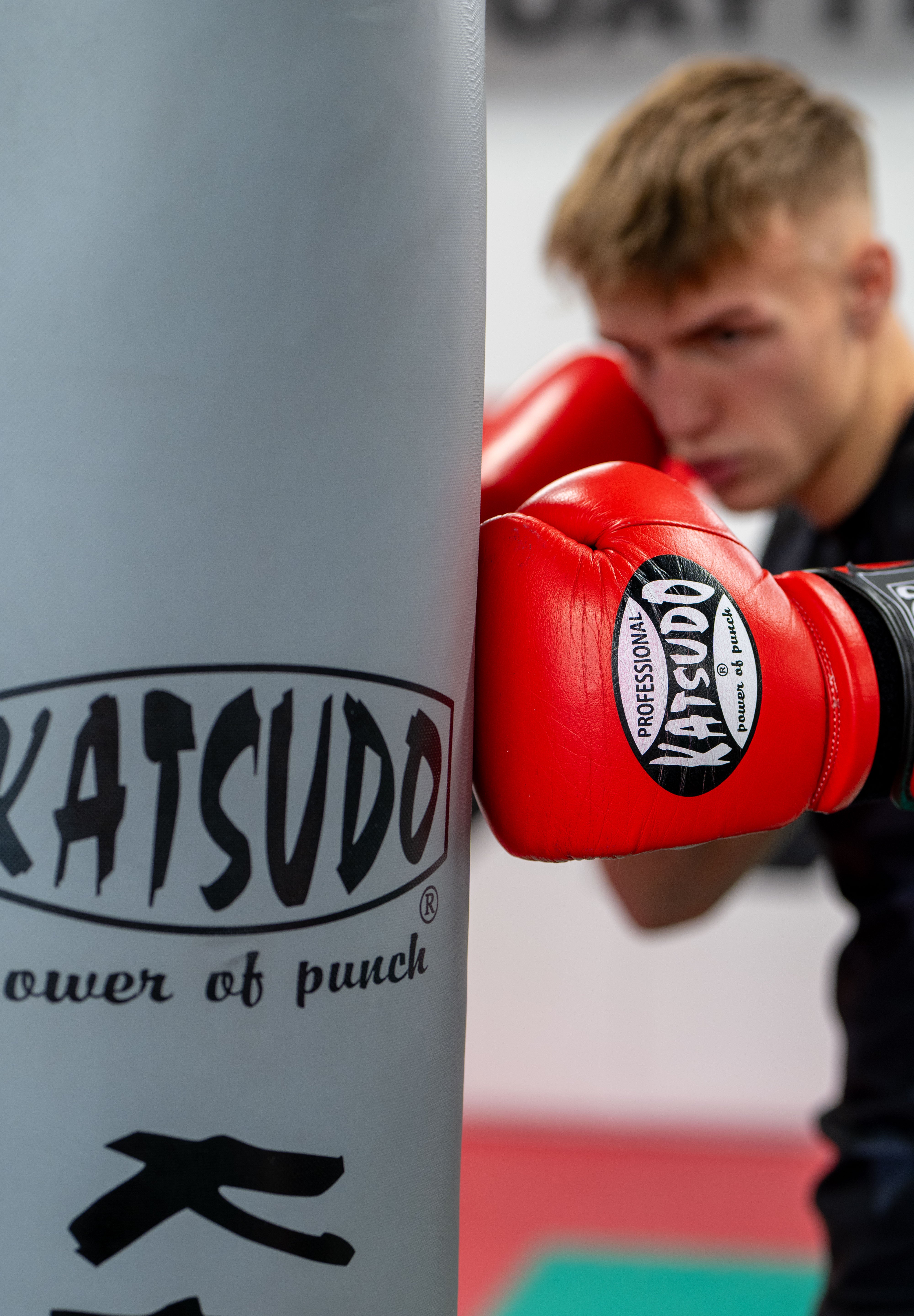 Katsudo box rukavice Profesional, červené