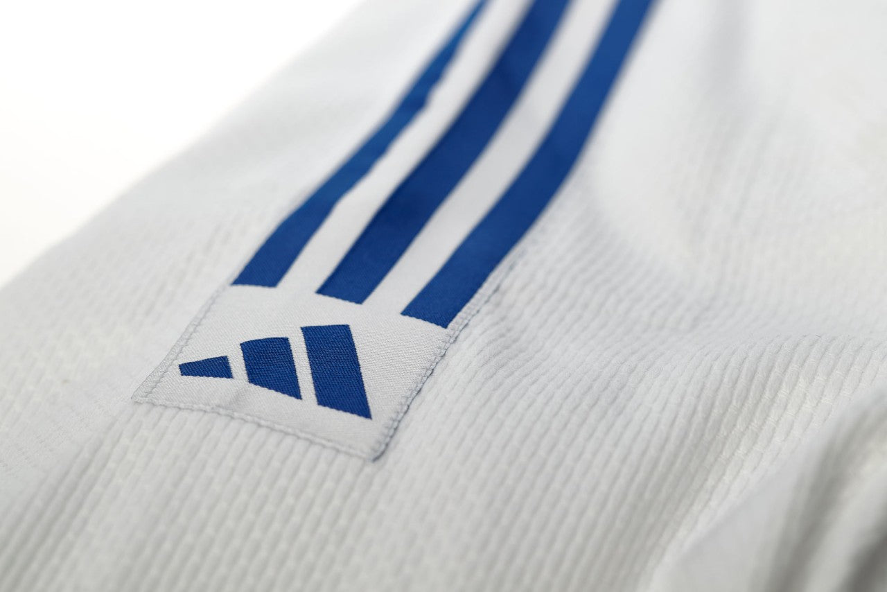 Adidas kimono da judo con strisce blu Club 350g, bianco