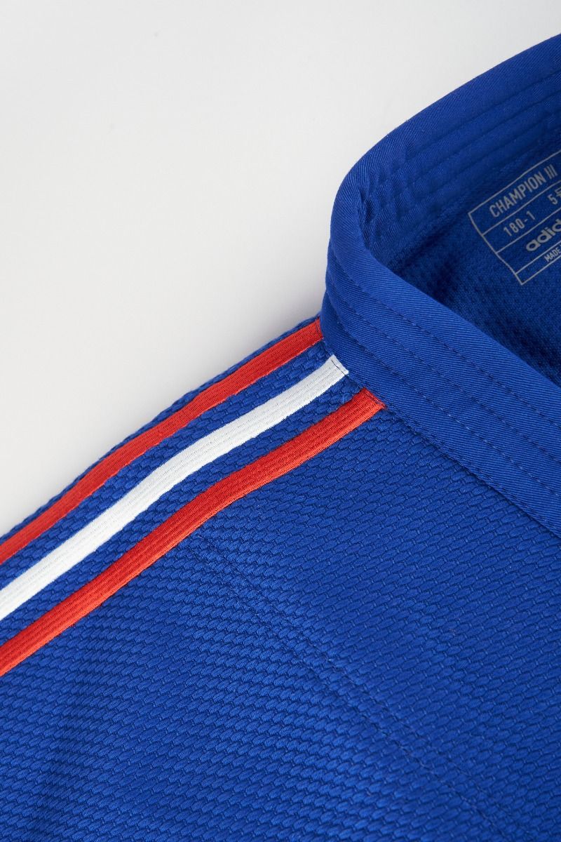 Adidas JU kimono s reprezentativnim pojasevima IJF Champion III Regular fit 730g, plavo