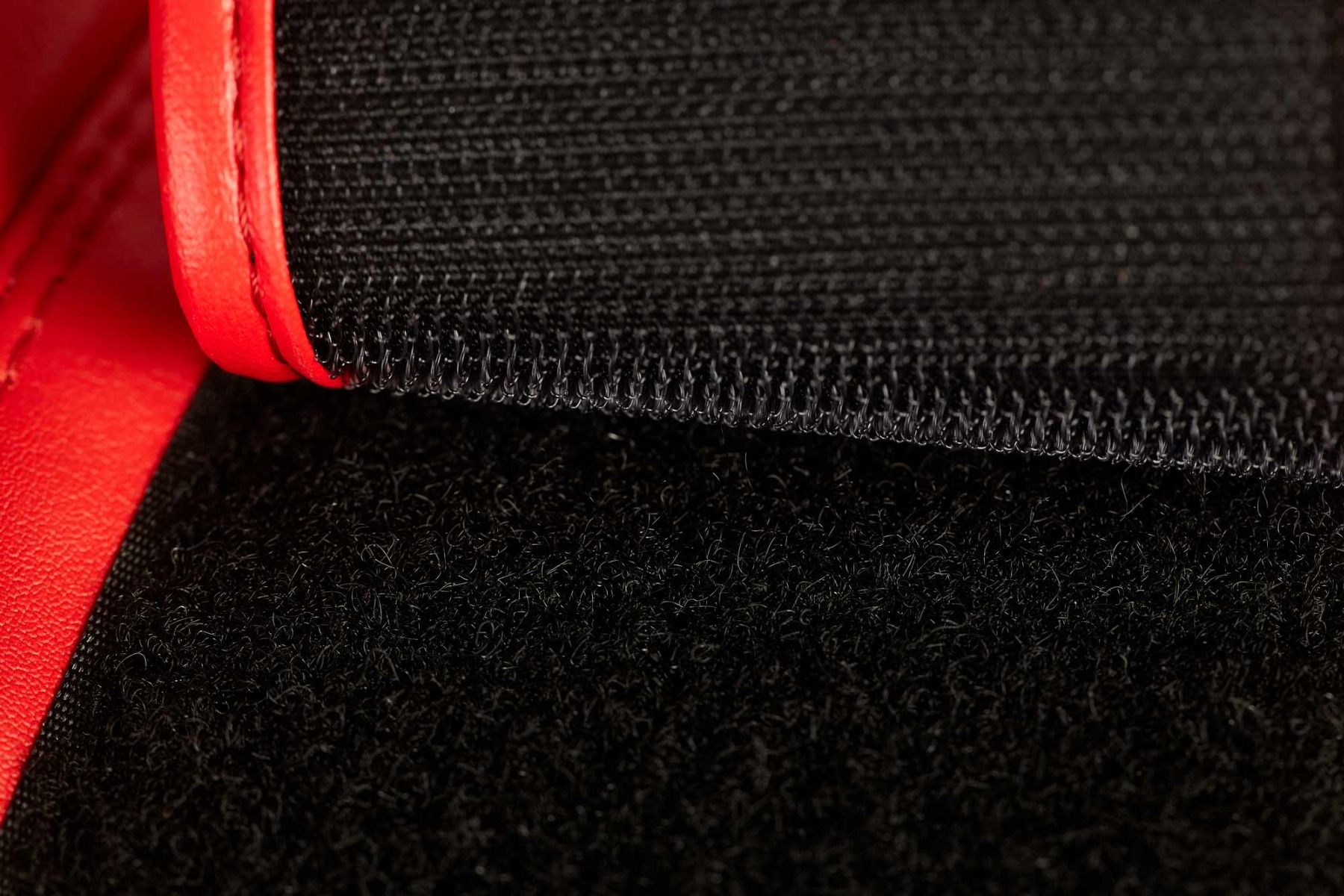Adidas boksačke rukavice SAMO, crvene