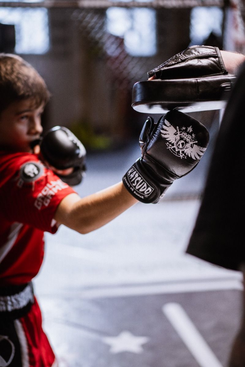 Katsudo trening rukavice za MMA Revenge, crne